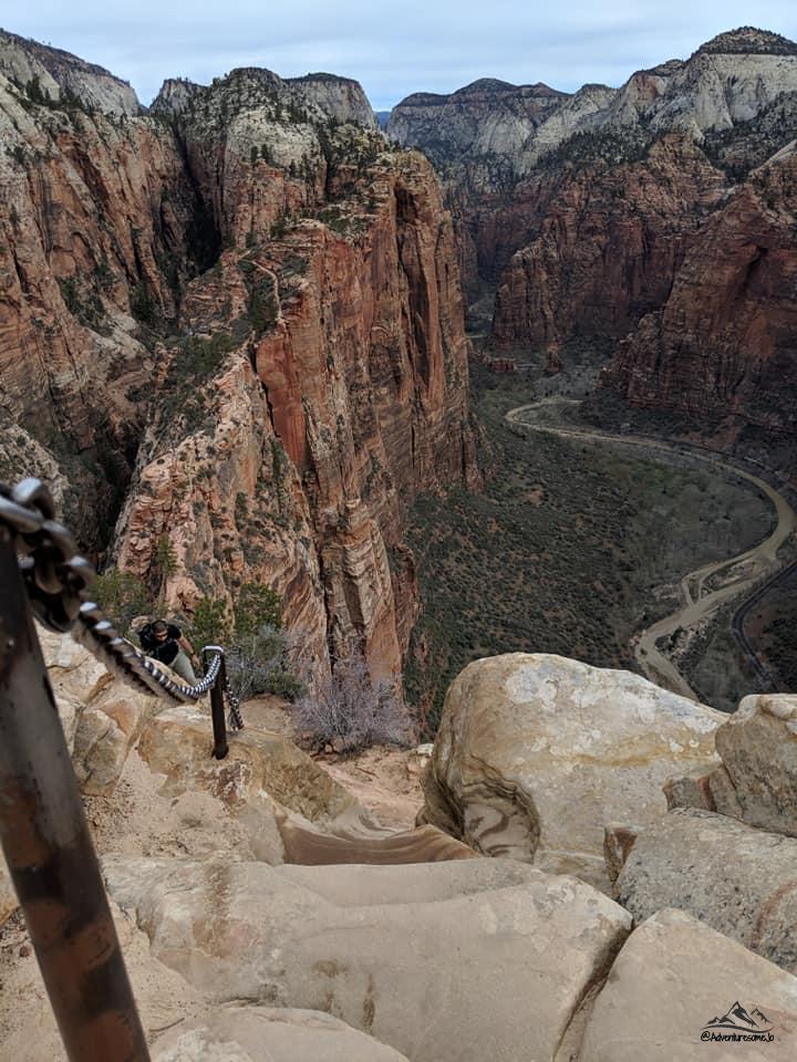 Hiking Angles Landing in Zion National Park with the help of the chains