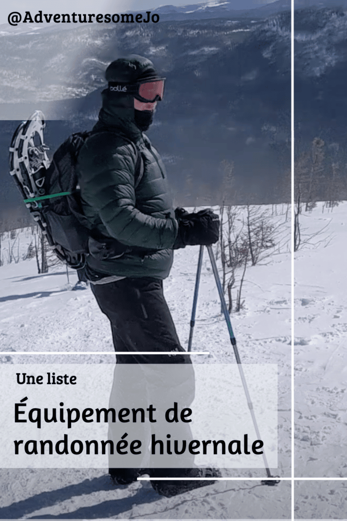 randonneur avec l'équipement de randonnée d'hiver