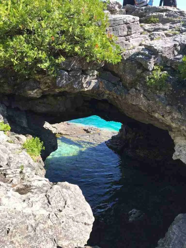 swimming hole in Bruce Peninsula National Park